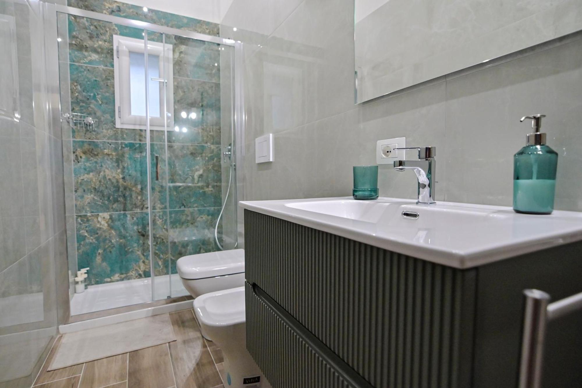 Cozy Central Residence Napoli Buitenkant foto