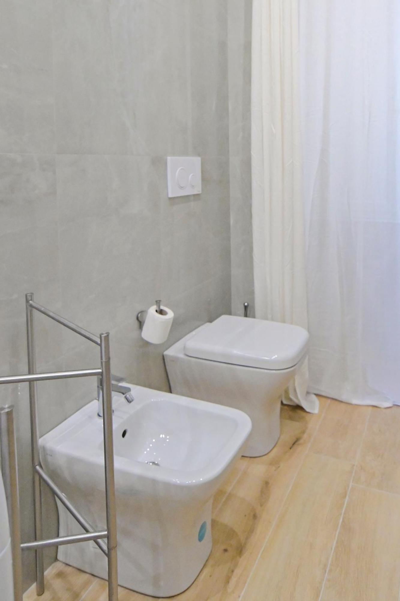 Cozy Central Residence Napoli Buitenkant foto